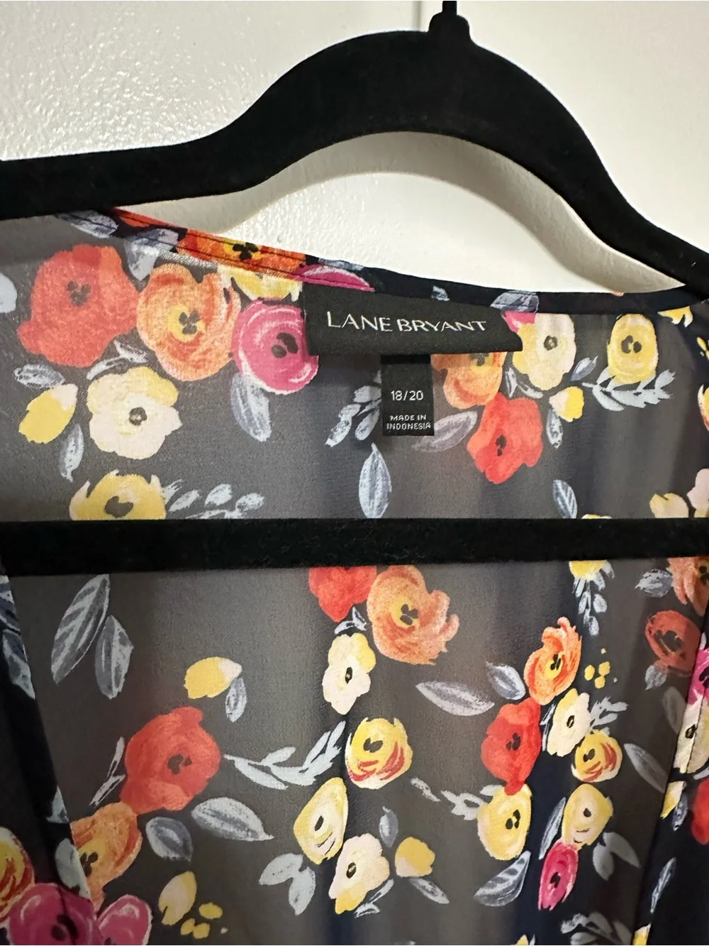 Lane Bryant Black Floral Tie-Front Sheer Kimono with Polka Dot Hem (18/20)